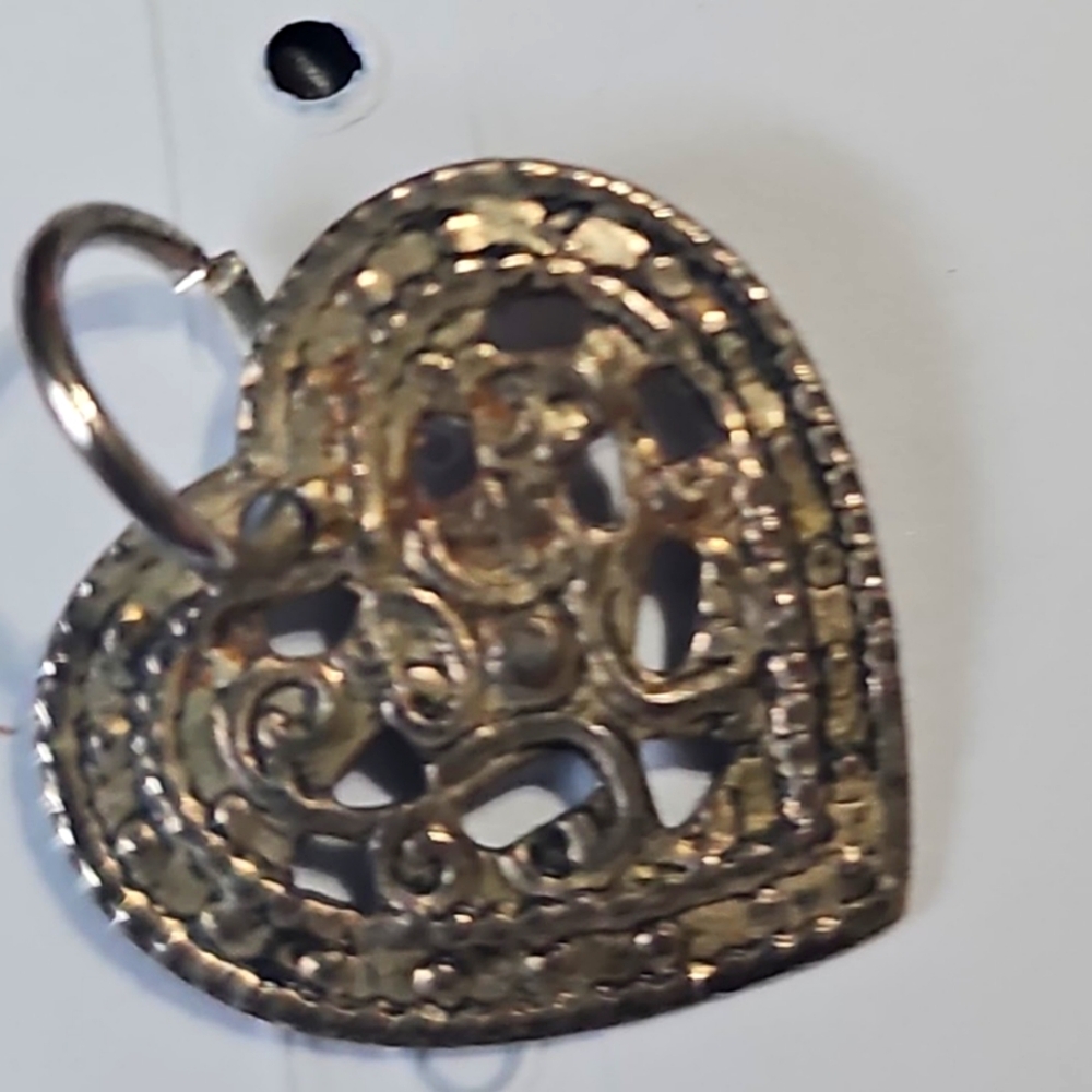 Lot of 10 Pendants